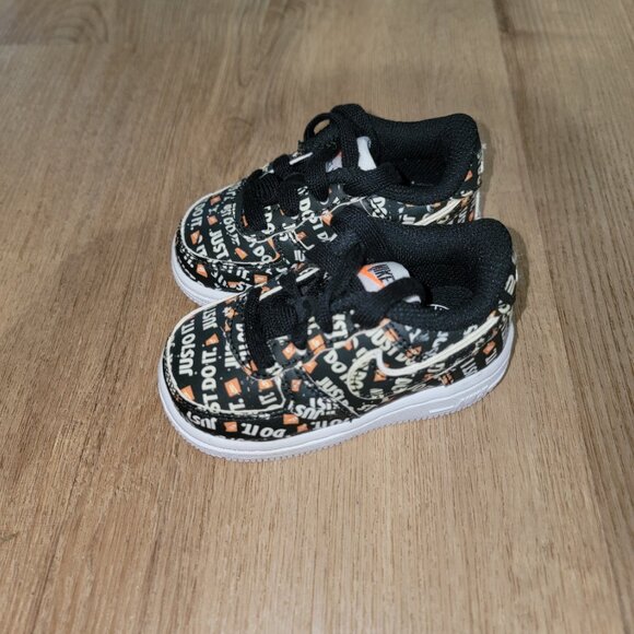 Nike air force 1 size 4c - Picture 1 of 4